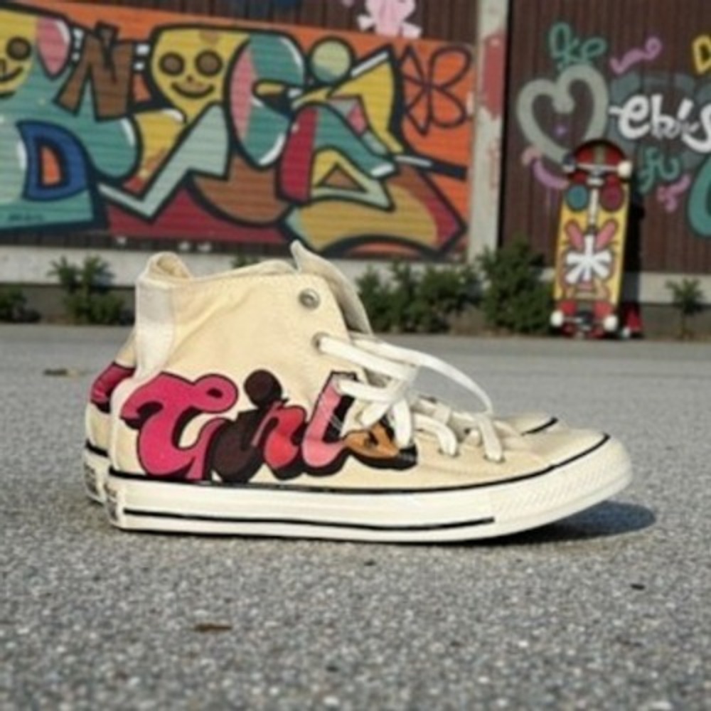 Converse All Star Unite Girl Canvas High Top Sneakers Womens Sz8